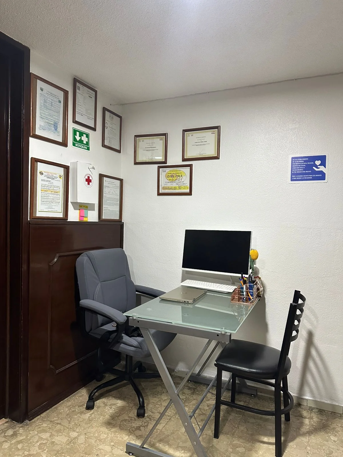 Instalaciones de asilo de ancianos en Coyoacán seguras y funcionales